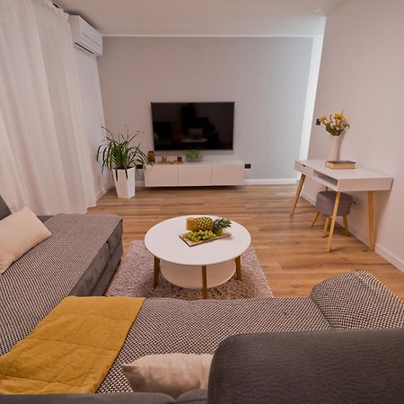 Malemi Apartment Πούλα Εξωτερικό φωτογραφία