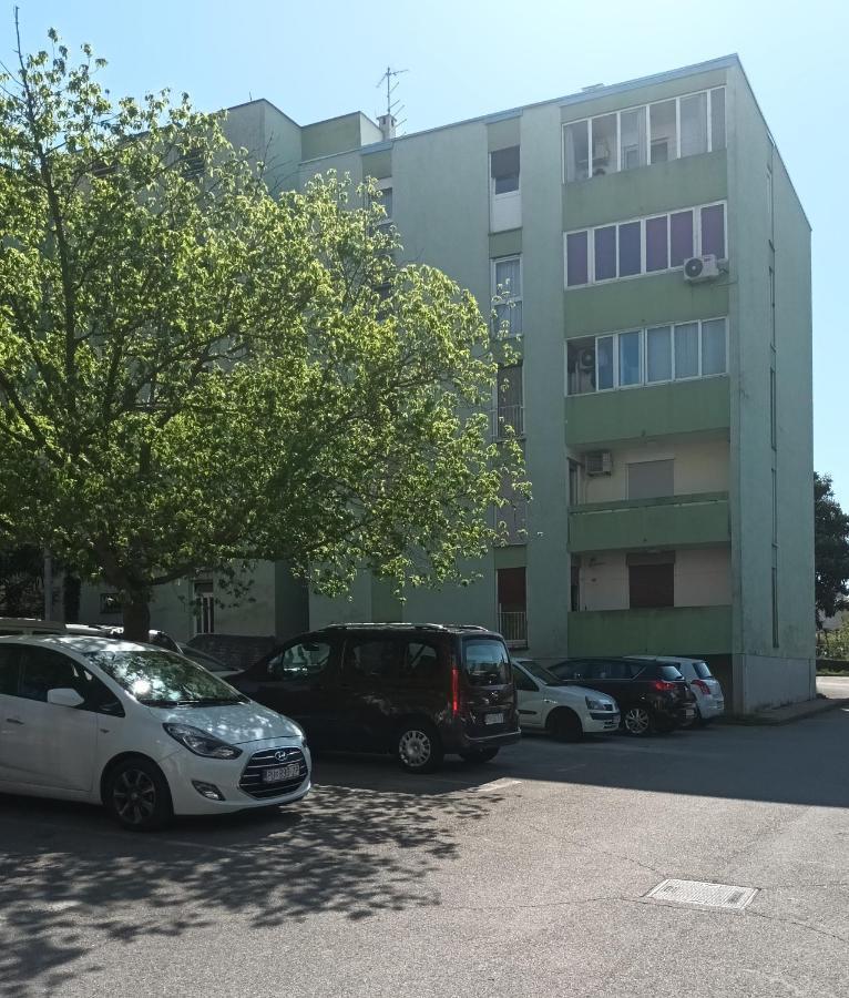 Malemi Apartment Πούλα Εξωτερικό φωτογραφία